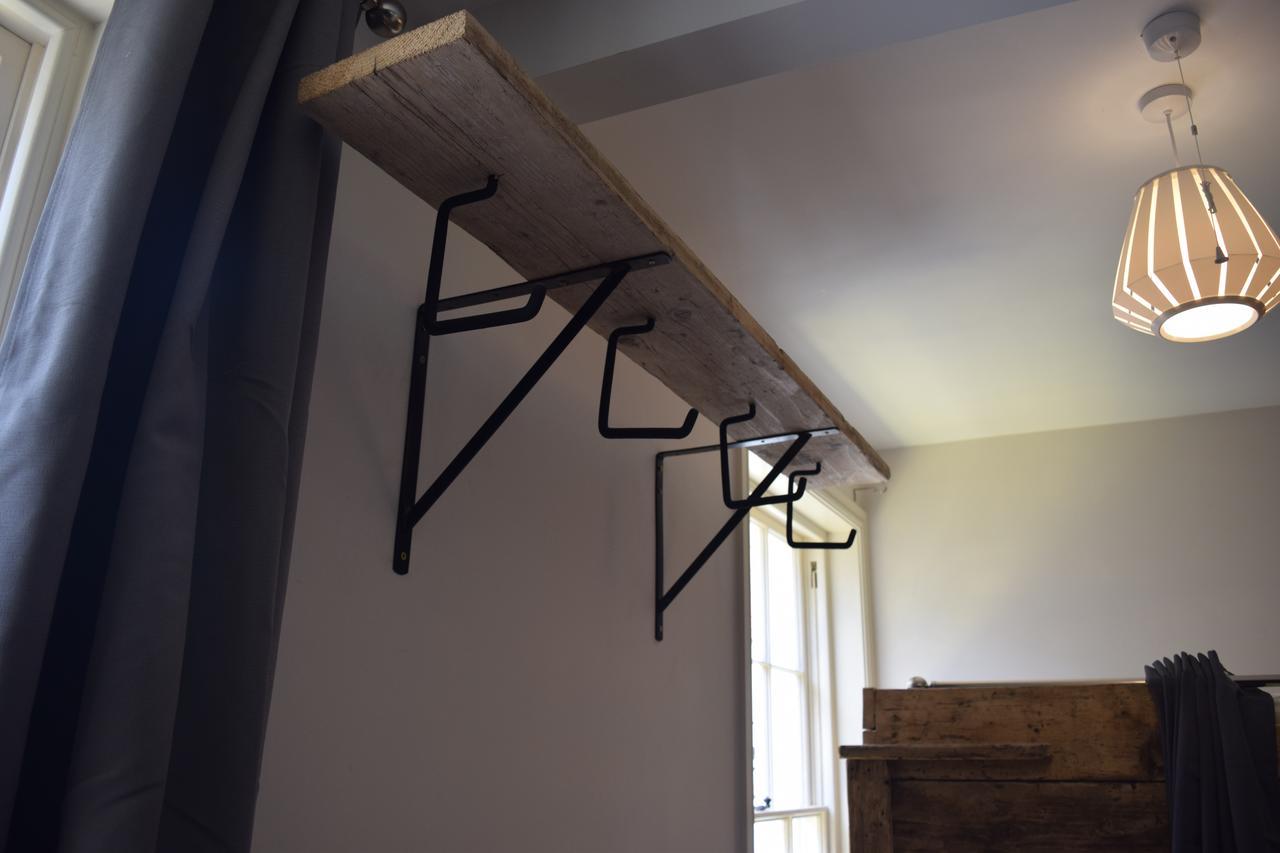Хостел Ty Glyndwr Bunkhouse, Bar And Cafe Карнарвон Екстер'єр фото